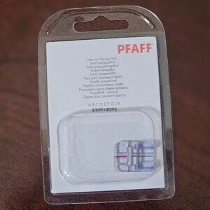 BRAND NEW PFAFF NARROW PIPING FOOT SEWING MACHINE #820918096